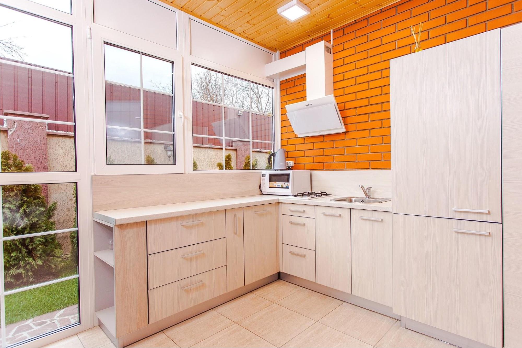 Read more about the article Orange Colour Combination for Walls: A Comprehensive Guide to Chic Interiors